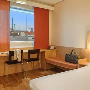 https://ibis-wien-messe.vienna-besthotels.com